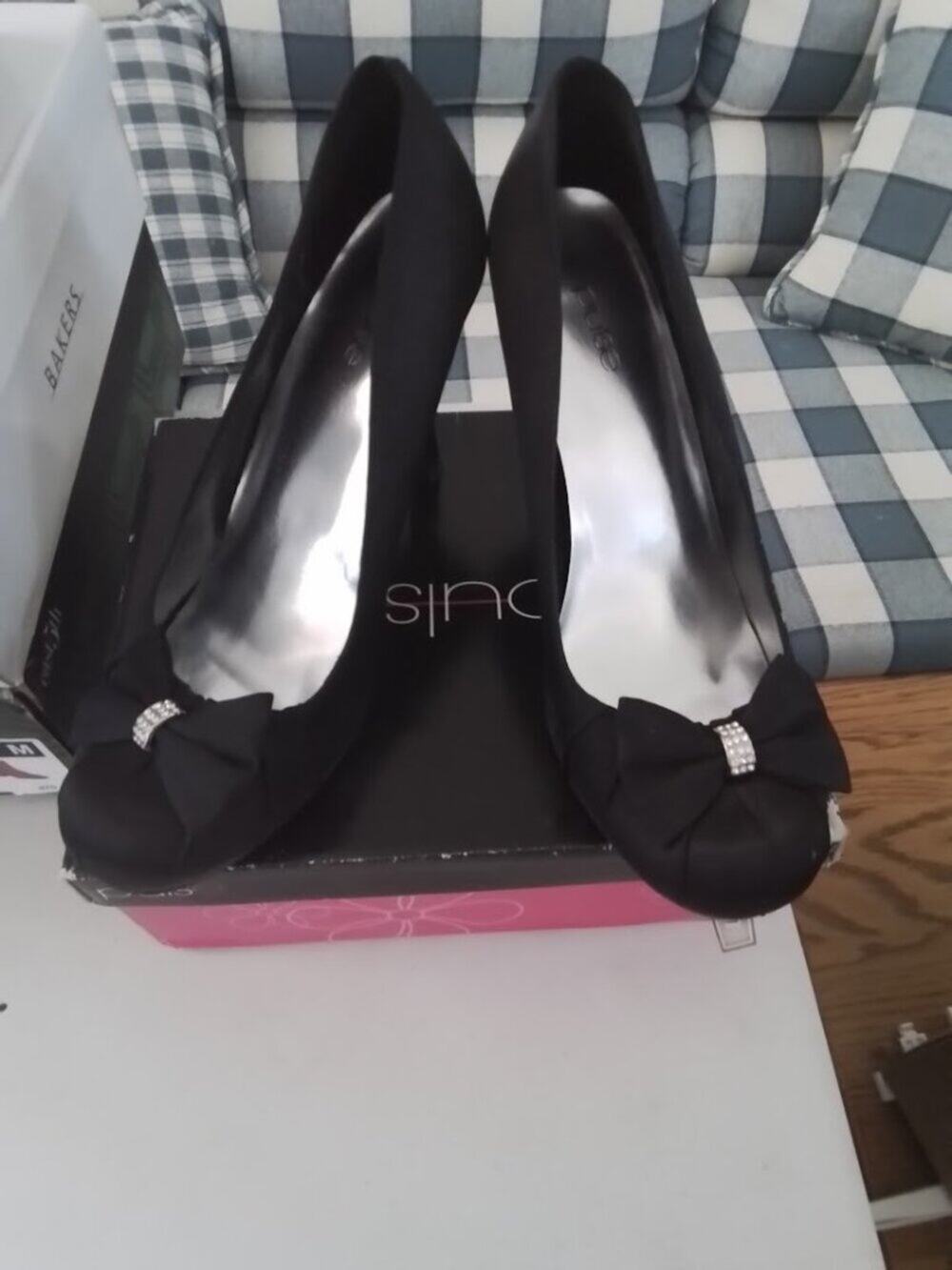 Pulse Black High Heel Shoes with Rhinestones Size 11